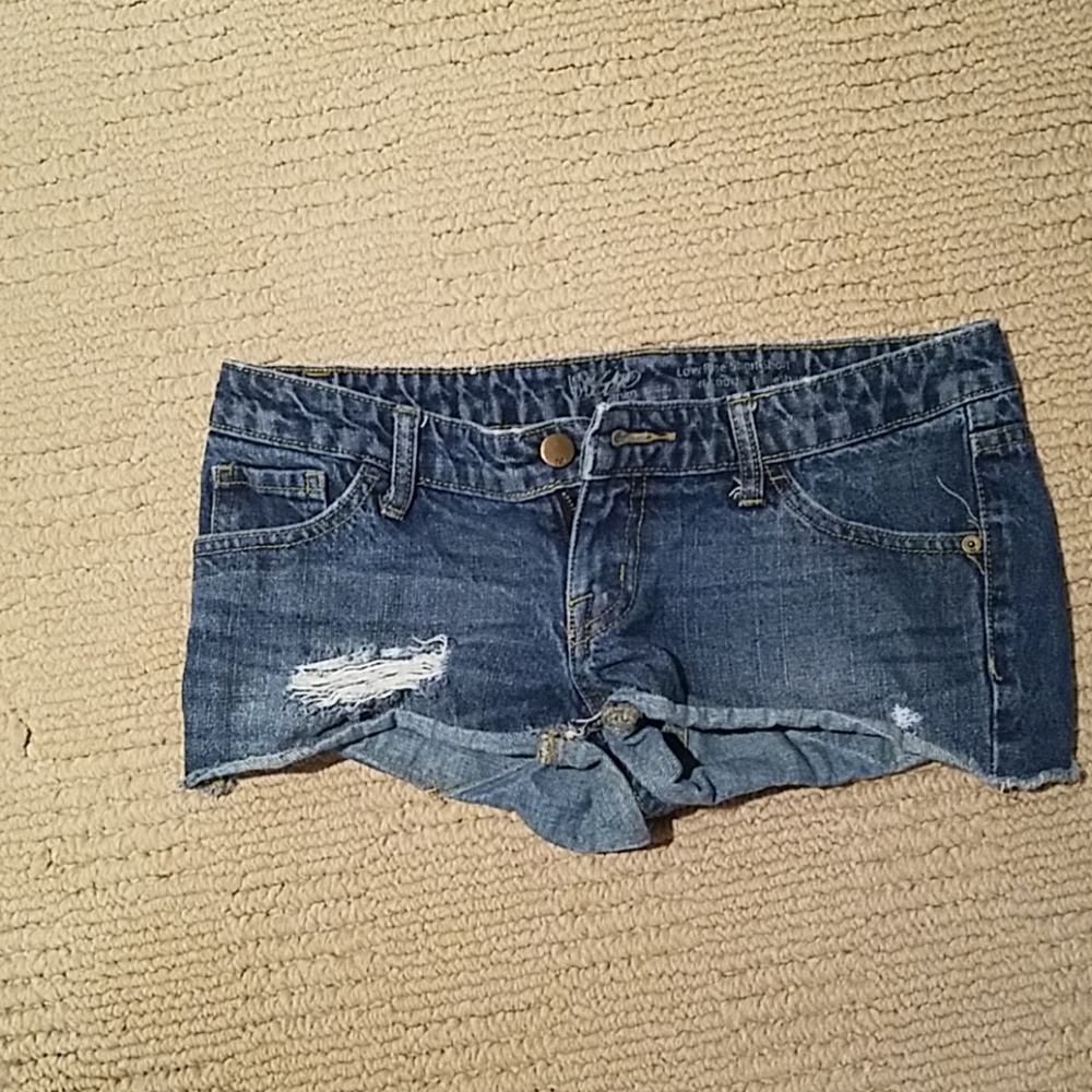 Distressed denim shorts